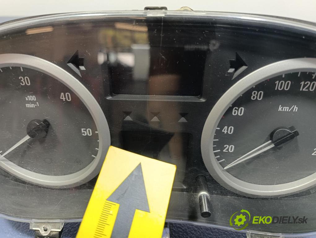 Opel Vivaro 2006 prístrojovka/ budíky 8200459068