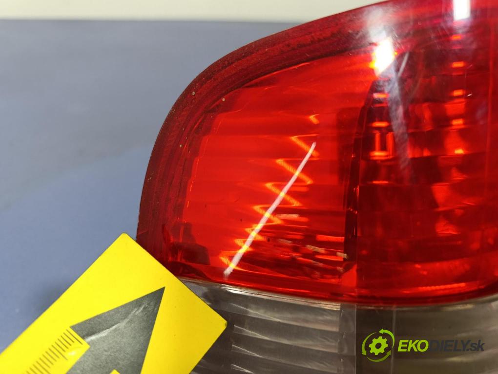 Vw Polo 2004 svetlo / reflektor zad ľavá Vonkajsia: