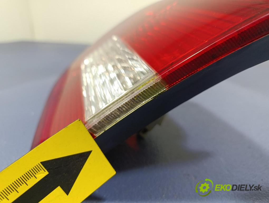 Vw Polo 2004 svetlo / reflektor zad Prava: Vnútri: 6QS945094