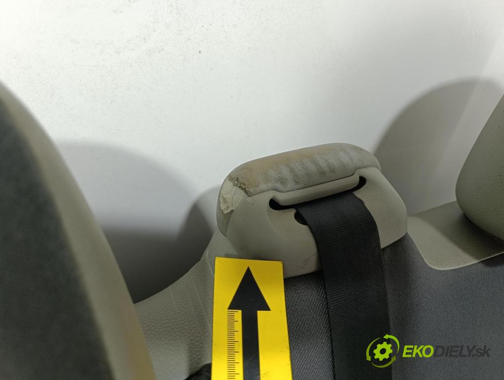 Opel Vivaro 2006 Sedačka zadný