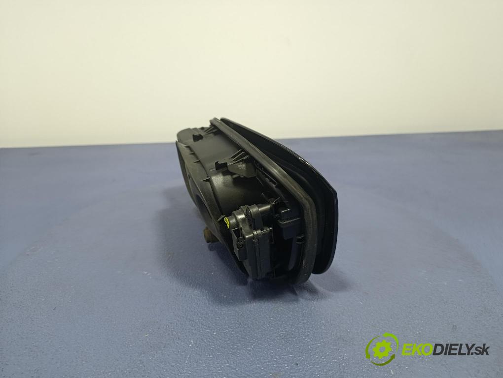 Audi A8 2019 Klapka nádrže paliva 4N0809906G