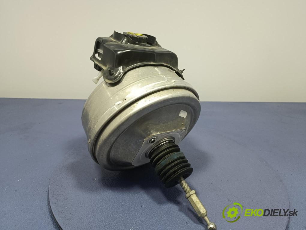 Audi A8 2019 servo Brzdní: 4N0612103F