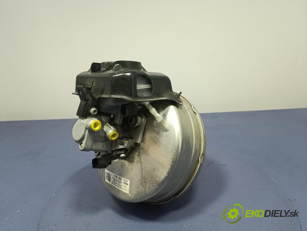 Audi A8 2019 servo Brzdní: 4N0612103F
