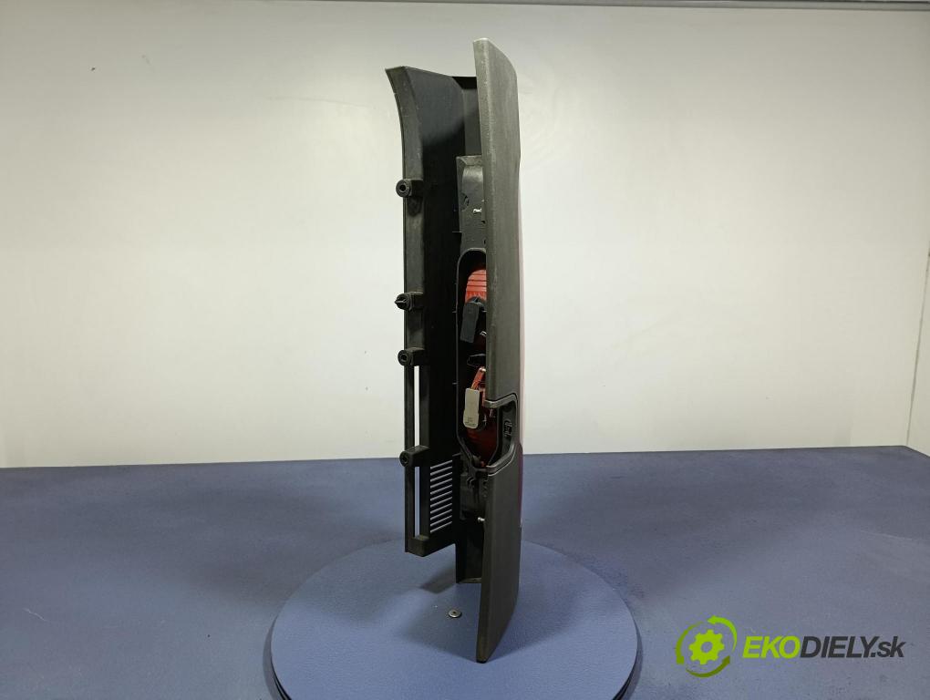 Opel Vivaro 2006 svetlo / reflektor zad ľavá Vonkajsia: 93857722