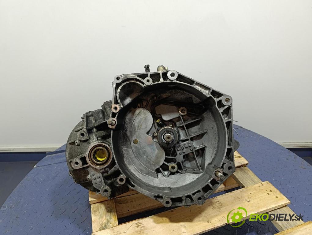 Fiat Croma 2005 prevodovka Manualna M32