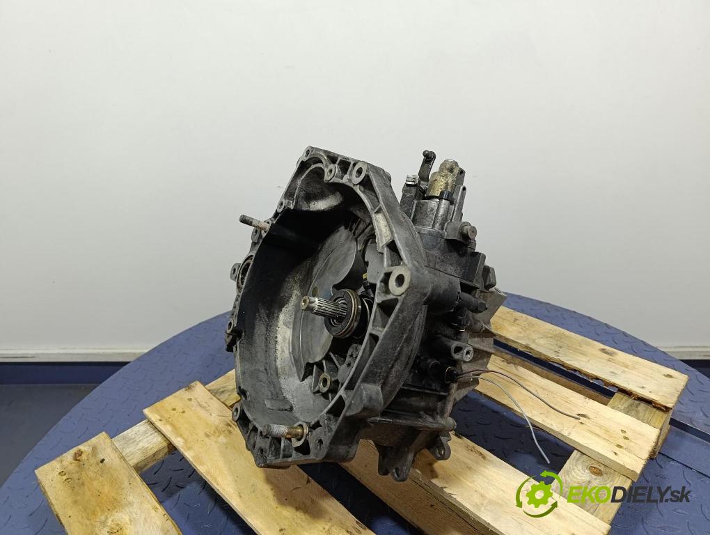Fiat Croma 2005 prevodovka Manualna M32