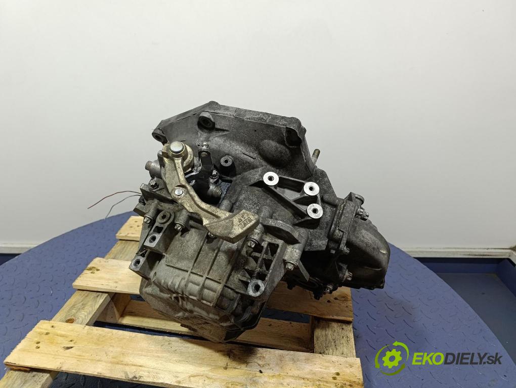 Fiat Croma 2005 prevodovka Manualna M32