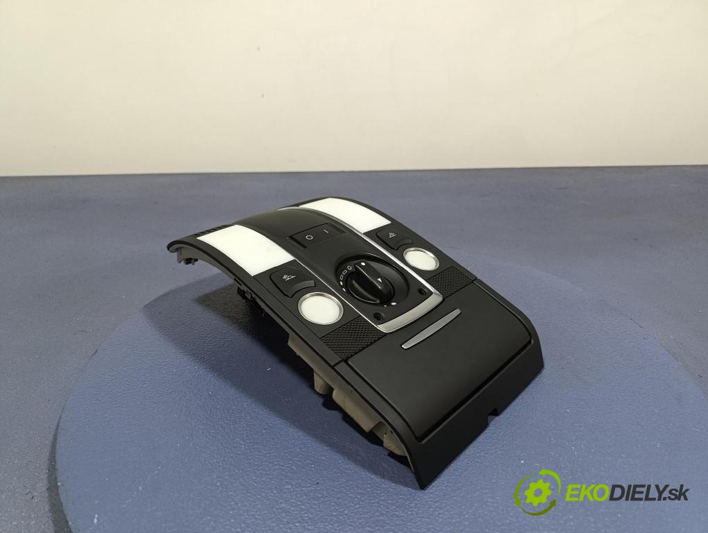 Audi A6 2007 Svietidlá: Vnútri:
