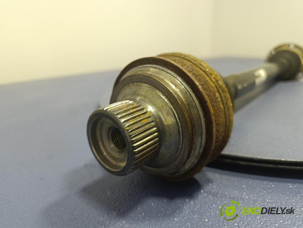 Audi A8 2019 poloos Prava: zad 4N0501203