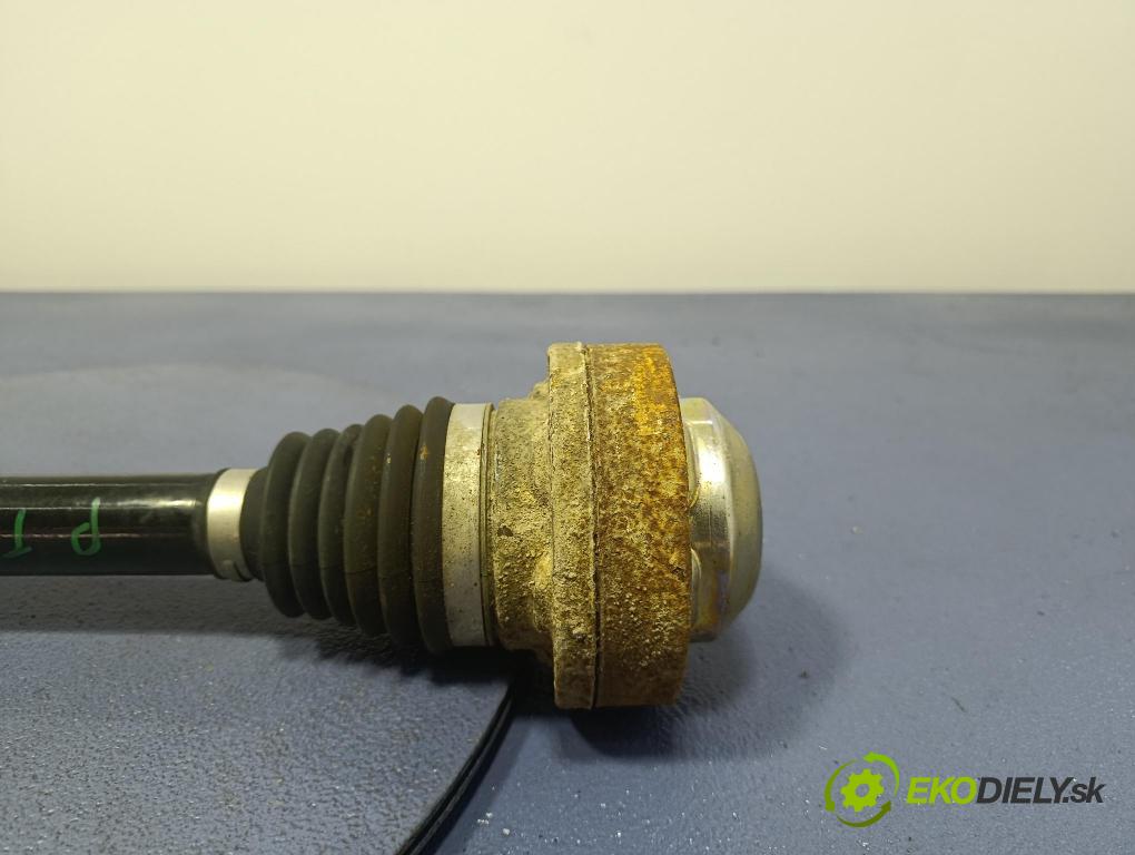 Audi A8 2019 poloos Prava: zad 4N0501203