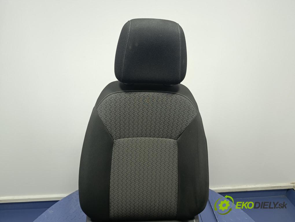 Opel Insignia 2018 Sedačka Ovládače: