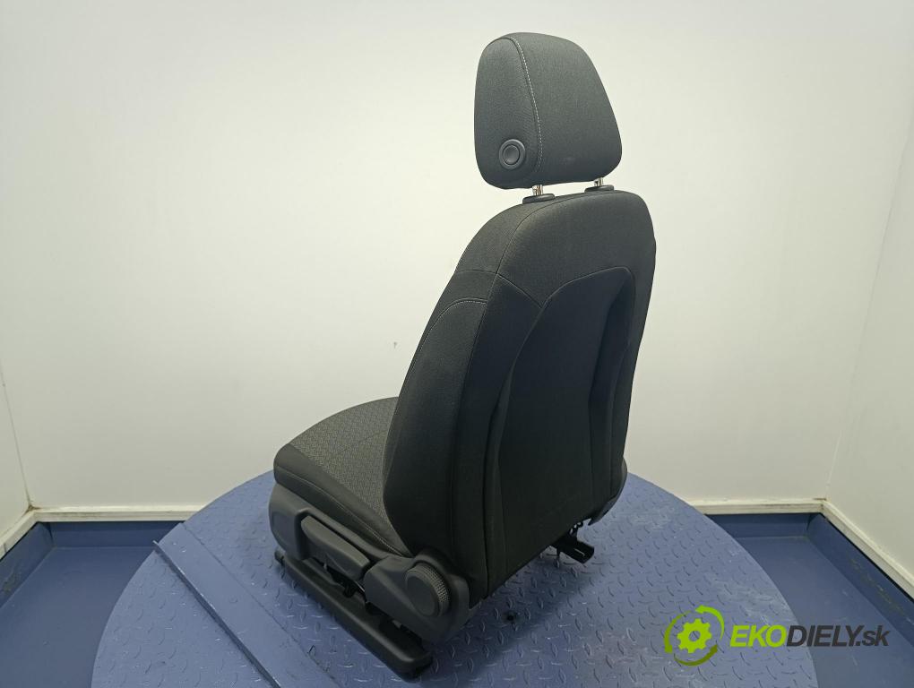 Opel Insignia 2018 Sedačka Ovládače: