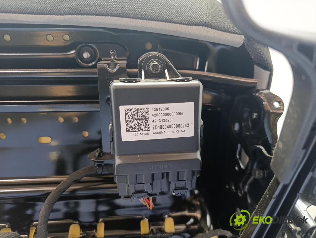 Opel Insignia 2018 Sedačka spolujazdca