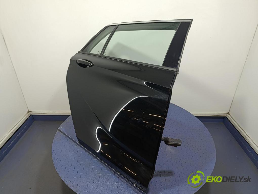 Opel Insignia 2018 dvere zad pravé