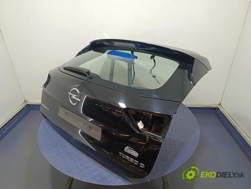 Opel Insignia 2018 zadna dveře kufra: kufra: