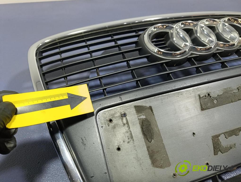 Audi A6 2007 miežka / Gril: 4F0853651