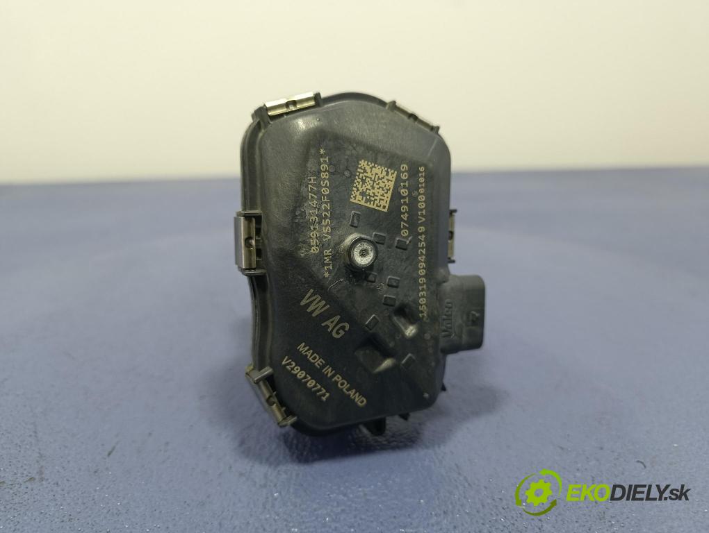 Audi A8 2019 klapka 059131477H