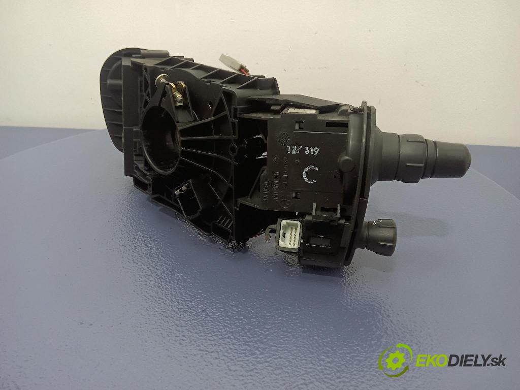 Renault Scenic 2007 prepínač Komplex: 8200206520