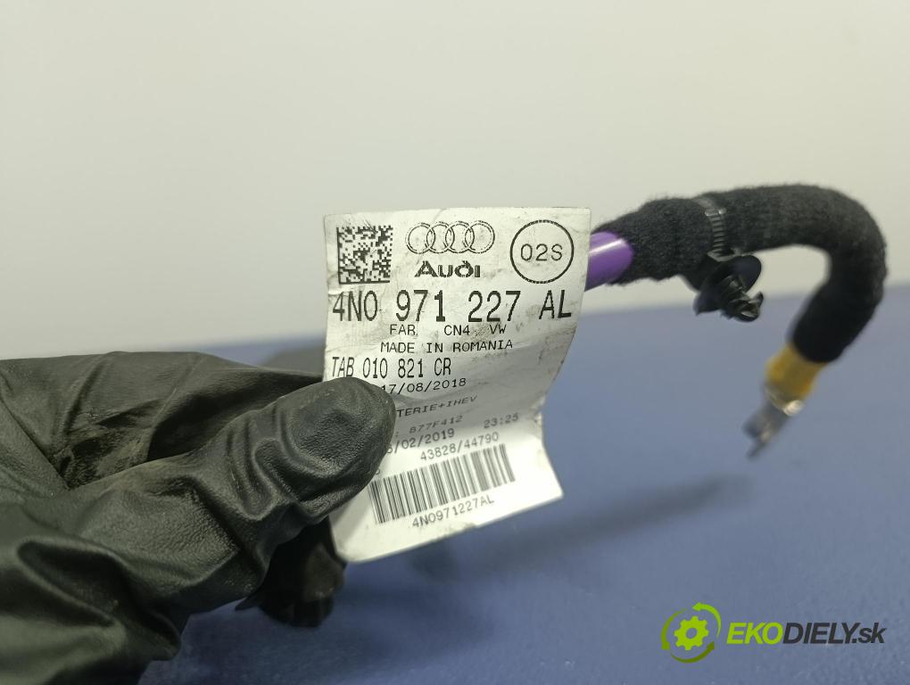 Audi A8 2019 inštalácia Elektrický: 4M0941828J