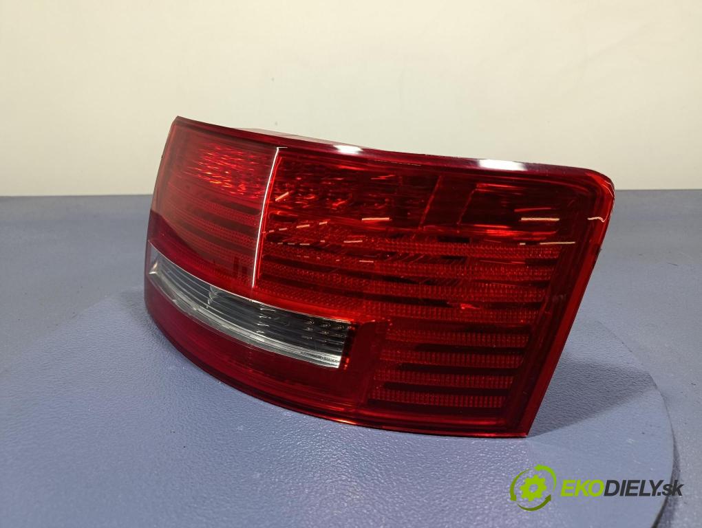 Audi A6 2007 svetlo / reflektor zad Prava: Vonkajsia: 446-1903R