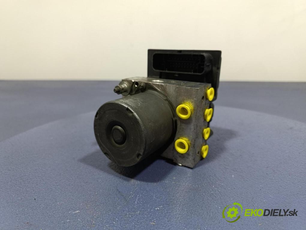 Audi A6 2007 čerpadlo ABS x 4F0614517L