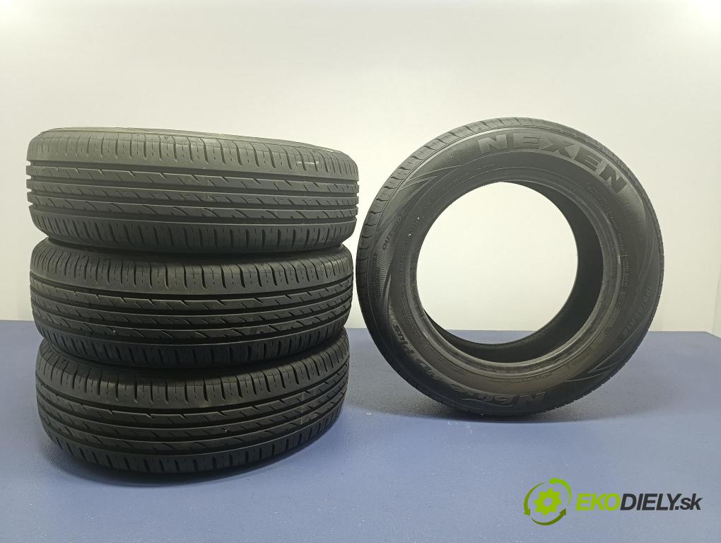 Vw Golf 2004 pneumatika Leto: 8807622101557