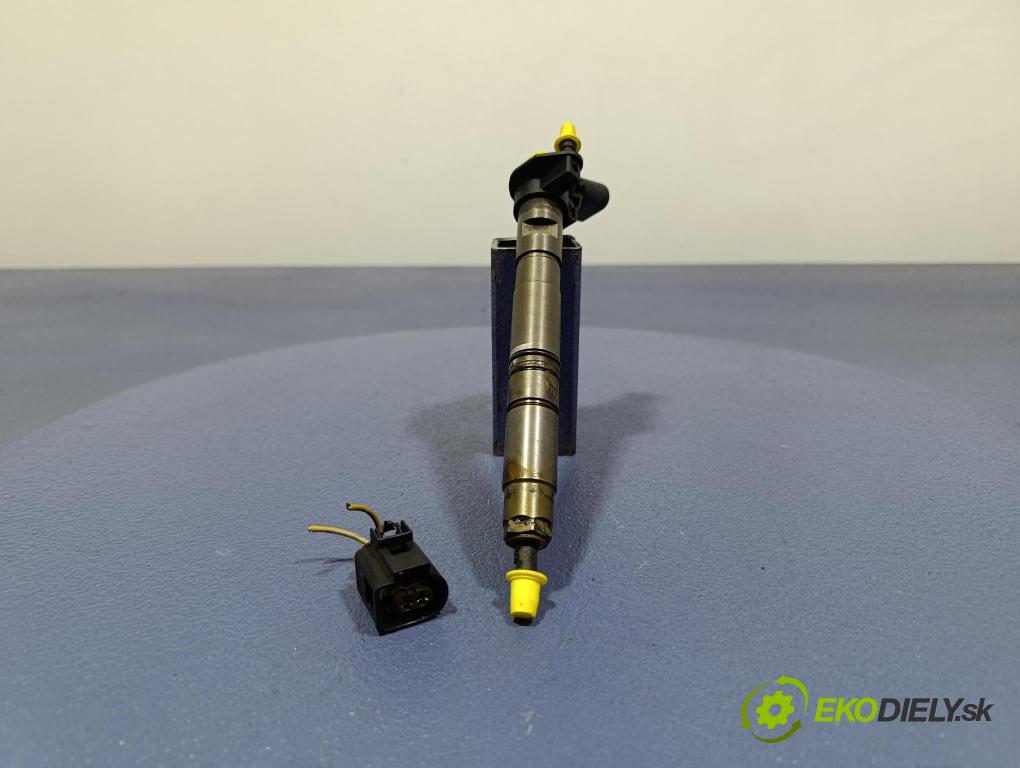 Audi A6 2007 vstrek 059130855AX
