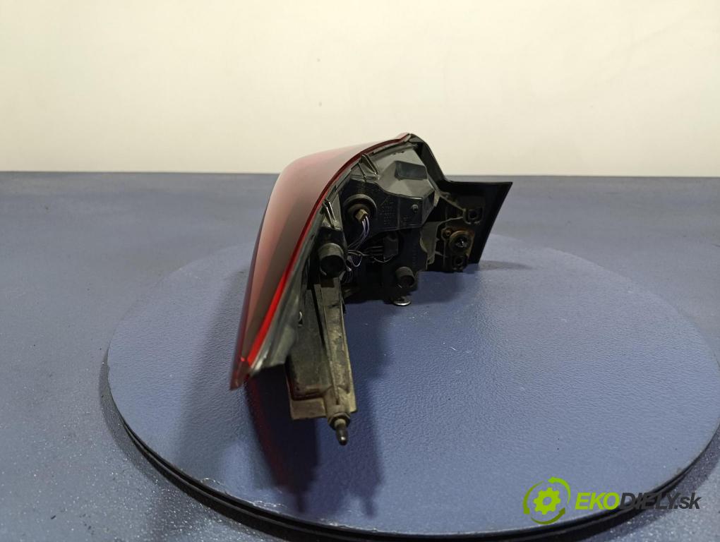 Opel Insignia 2018 svetlo / reflektor zad Prava: Vonkajsia: 39099113