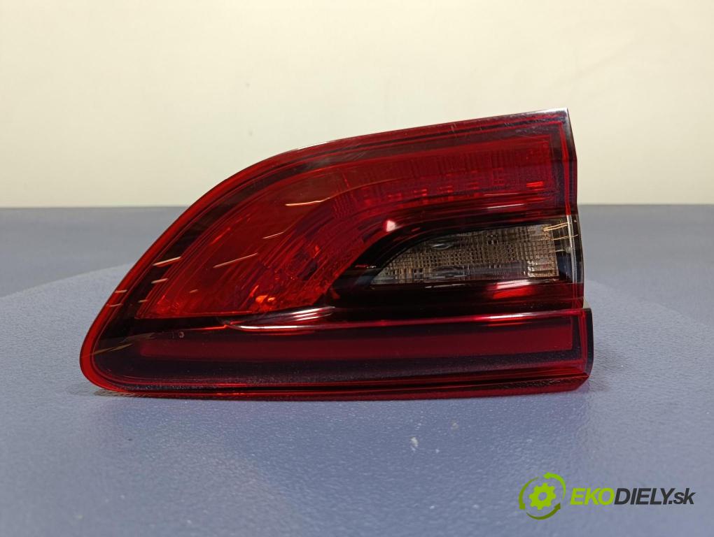 Opel Insignia 2018 svetlo / reflektor zad Prava: Vnútri: 39107532