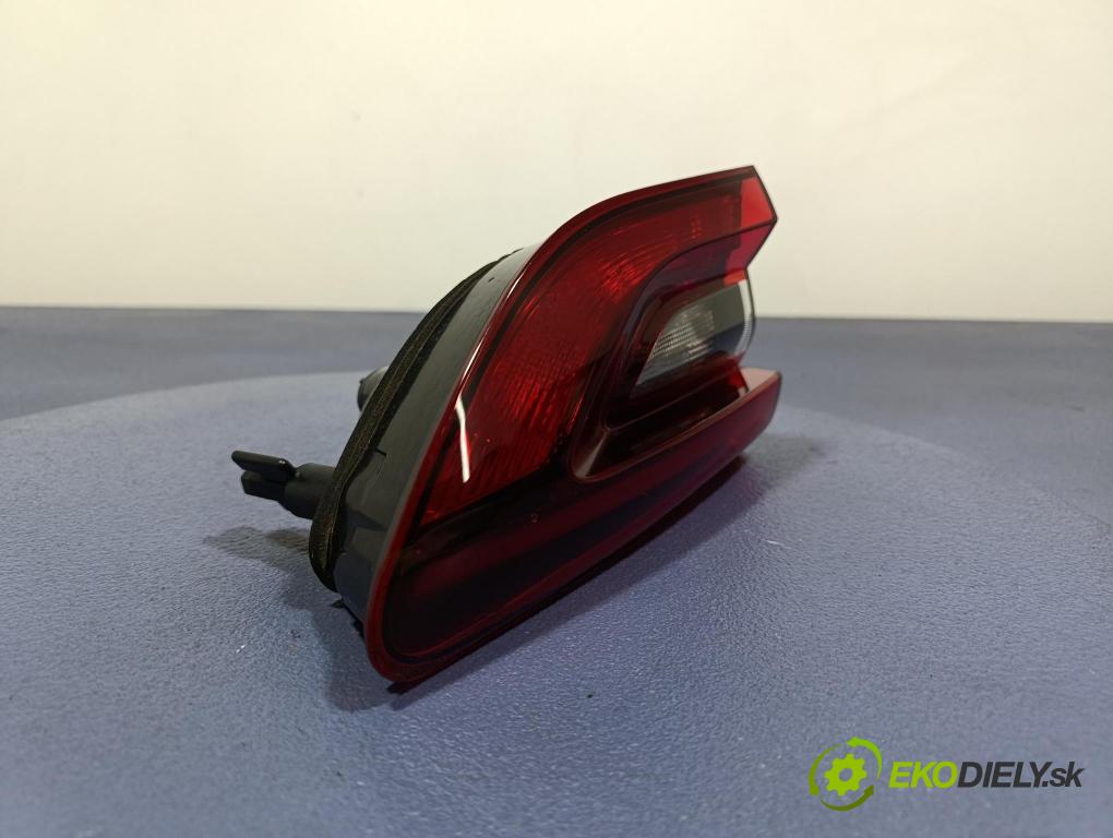 Opel Insignia 2018 svetlo / reflektor zad Prava: Vnútri: 39107532