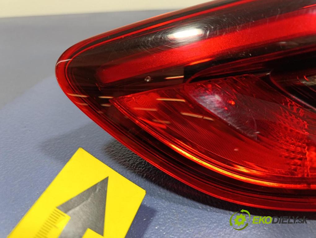 Opel Insignia 2018 svetlo / reflektor zad Prava: Vnútri: 39107533