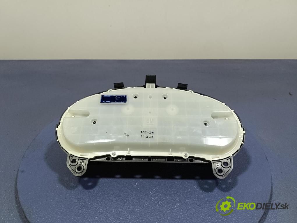 Opel Insignia 2018 prístrojovka/ budíky 39187102