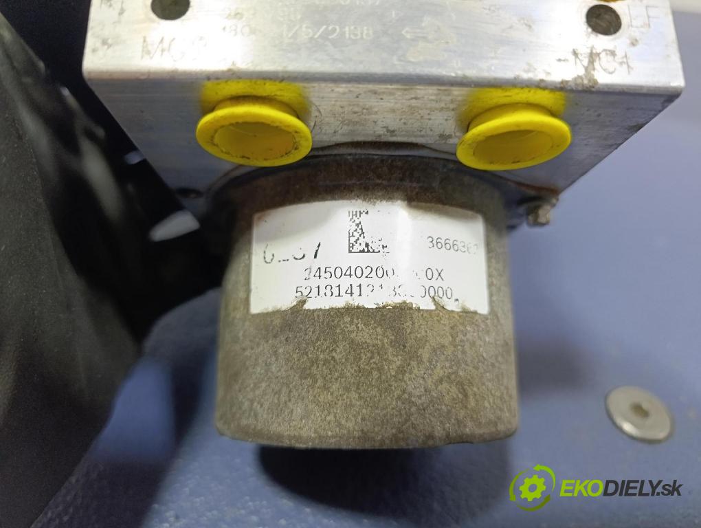 Opel Insignia 2018 čerpadlo ABS x 84330137