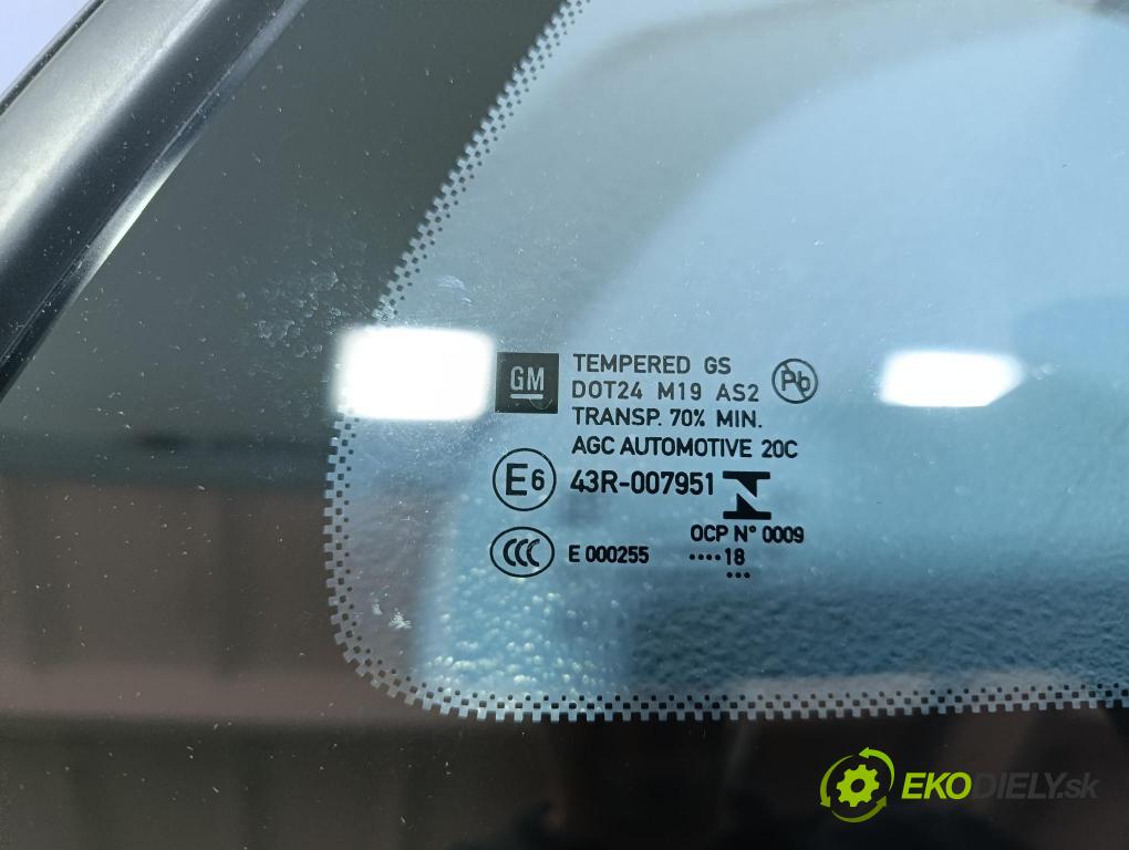 Opel Insignia 2018 sklo Karoséria: zad 495032823