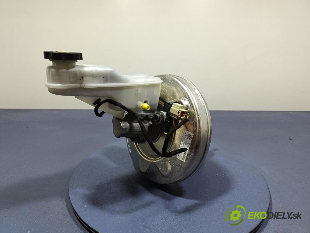 Opel Insignia 2018 servo Brzdní: 84034181