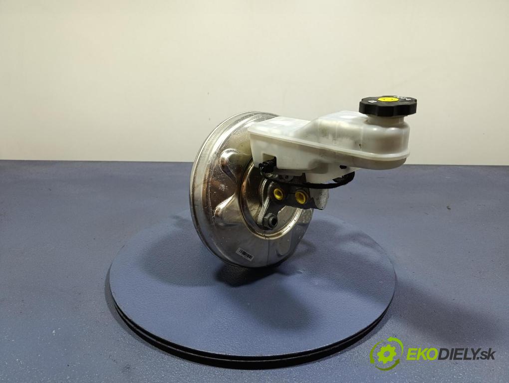 Opel Insignia 2018 servo Brzdní: 84034181