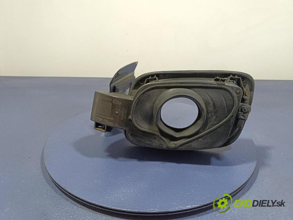 Opel Insignia 2018 Klapka nádrže paliva 13469476