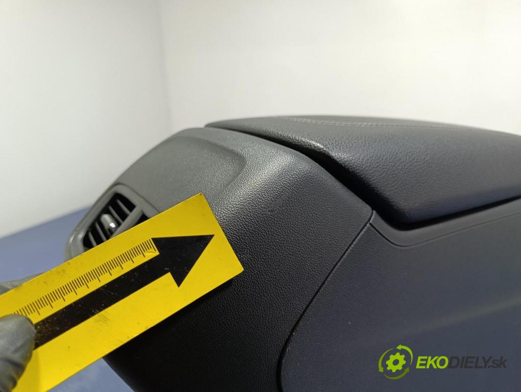 Opel Insignia 2018 tunel Stredný: 551186240