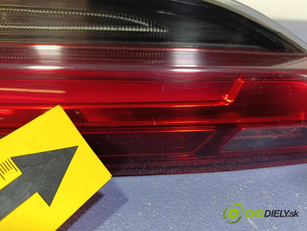 Bmw X4 2023 svetlo / reflektor zad ľavá Vnútri: 7433797