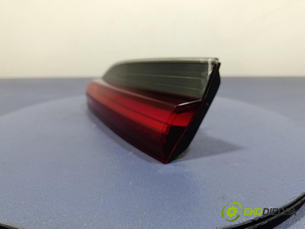 Bmw X4 2023 svetlo / reflektor zad Prava: Vnútri: 7433798