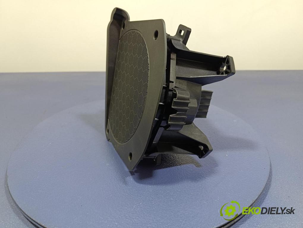 Bmw X4 2023 Reproduktor / Subwoofer: 6811926