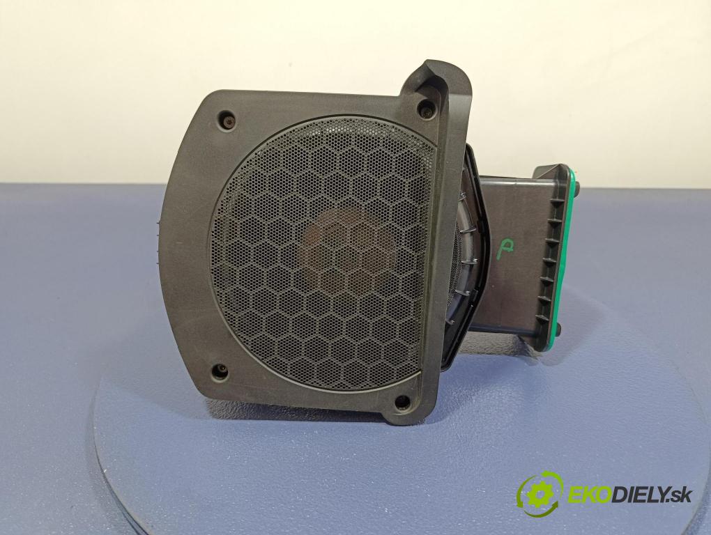 Bmw X4 2023 Reproduktor / Subwoofer: 6811926