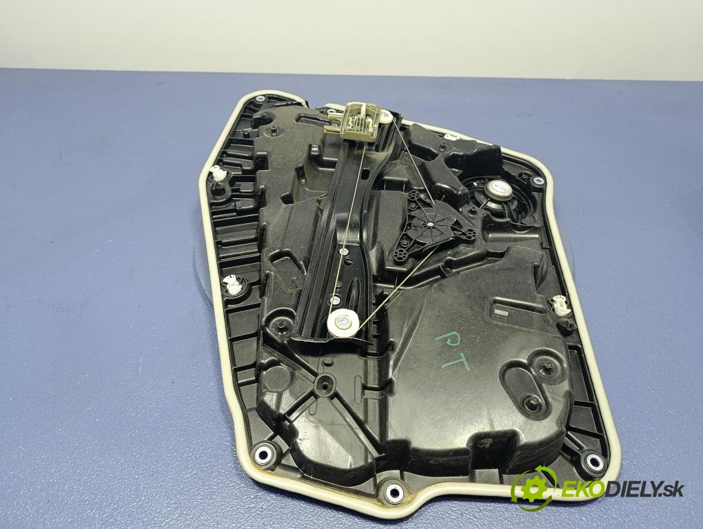 Bmw X4 2023 mechanismus stahování Sklenka: Zad: v pravo: 7417372