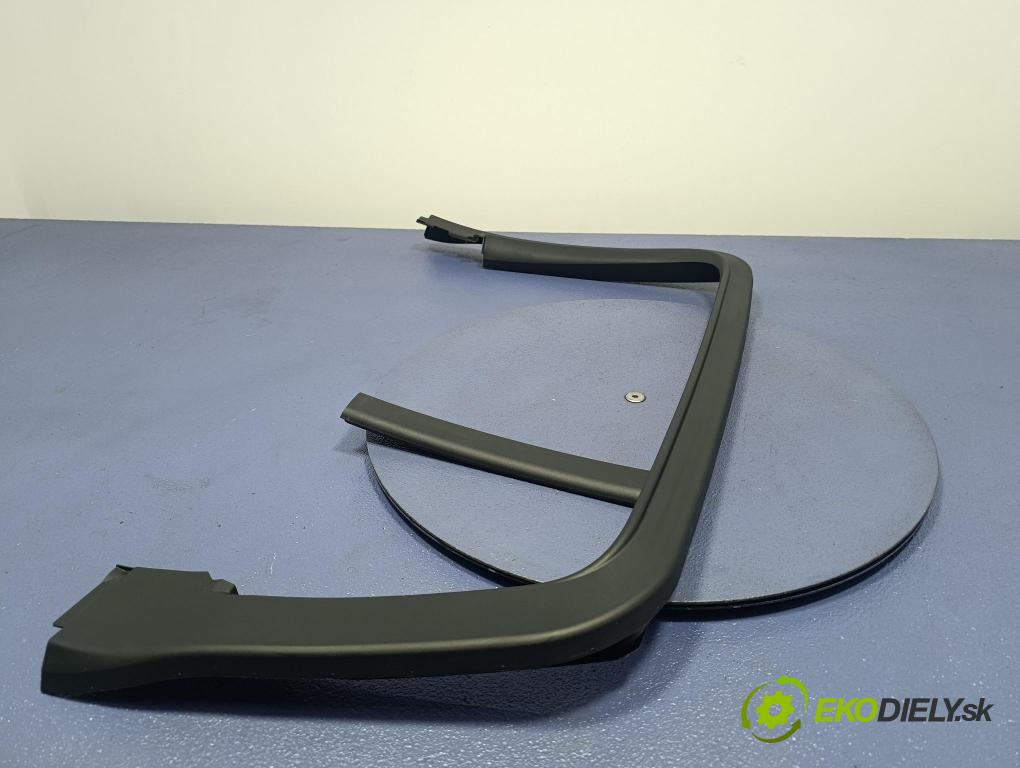 Bmw X4 2023 kryt Plast: Interiéry: 7423138