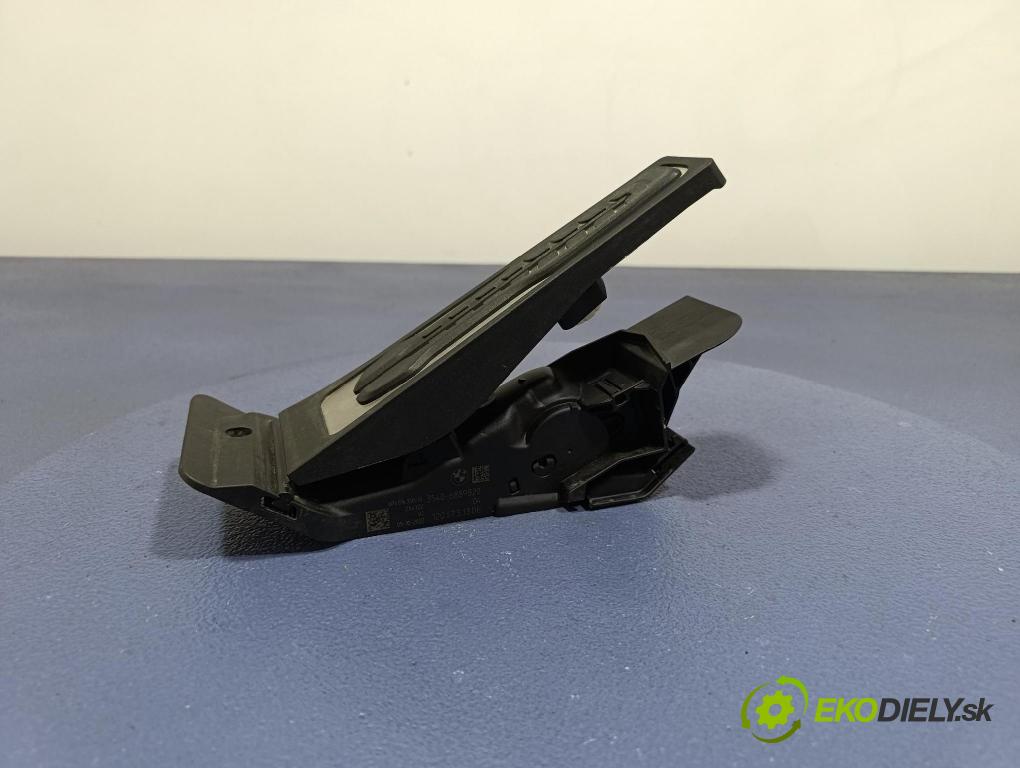 Bmw X4 2023 pedal Plyn: 6889820