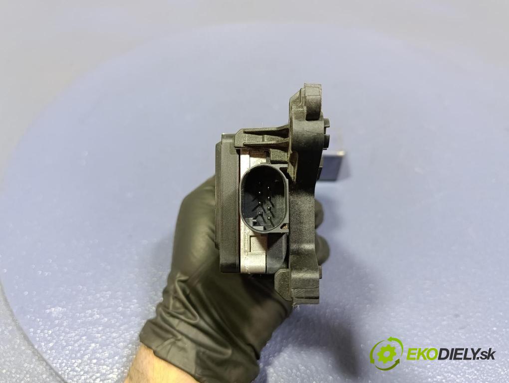 Bmw X4 2023 Radar: 5A78599