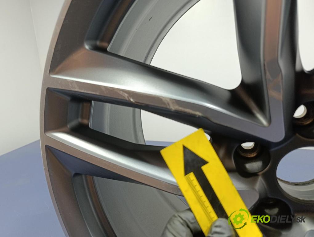 Audi RS Q8 0 Ráfiky: Hlinikové: 4M06010025S