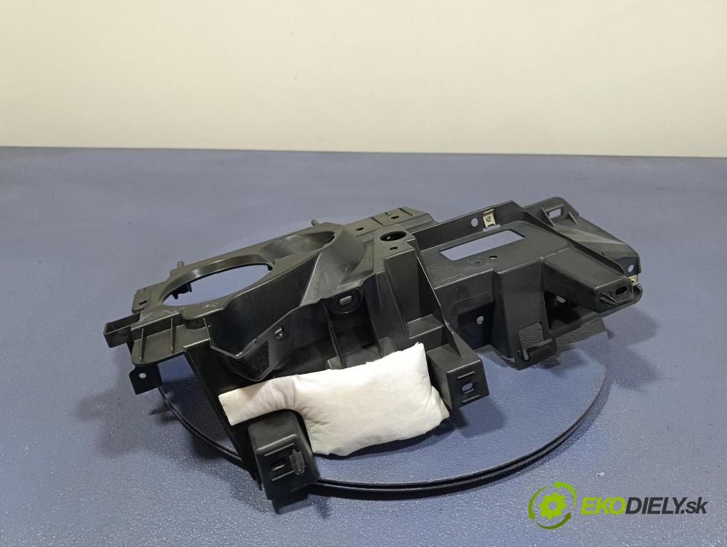 Bmw X4 2023 kryt Plast: Interiéry: 7427589