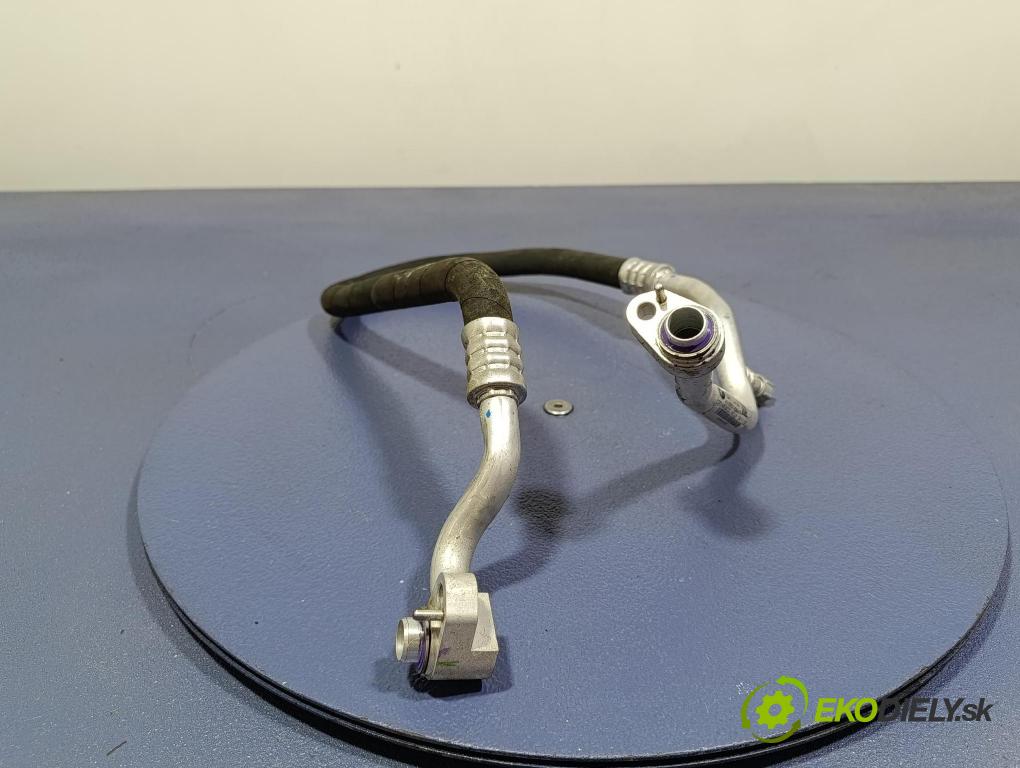 Bmw X4 2023 rúrka Klimatizácia: 9868413