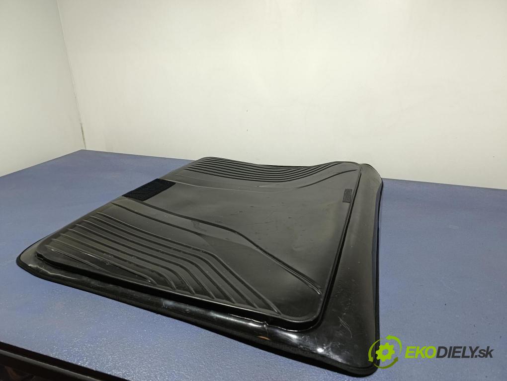 Bmw X4 2023 koberec do auta 2451589